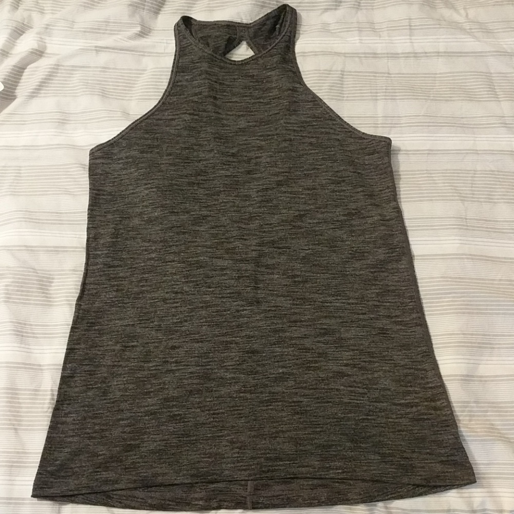 Lululemon trapeze twist tank top size 6